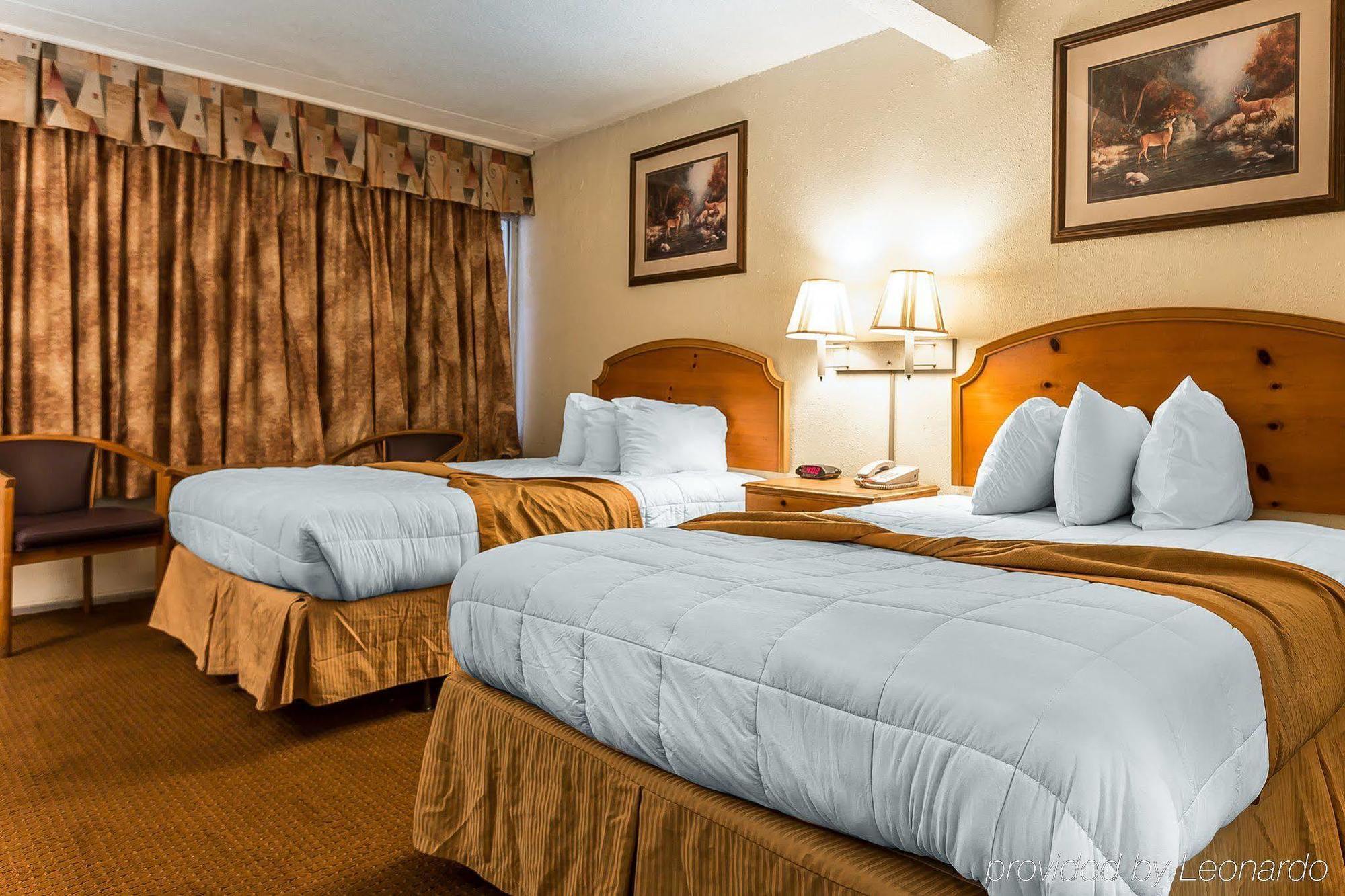 מירטל ביץ' Ocean Star Hotel (Adults Only) מראה חיצוני תמונה
